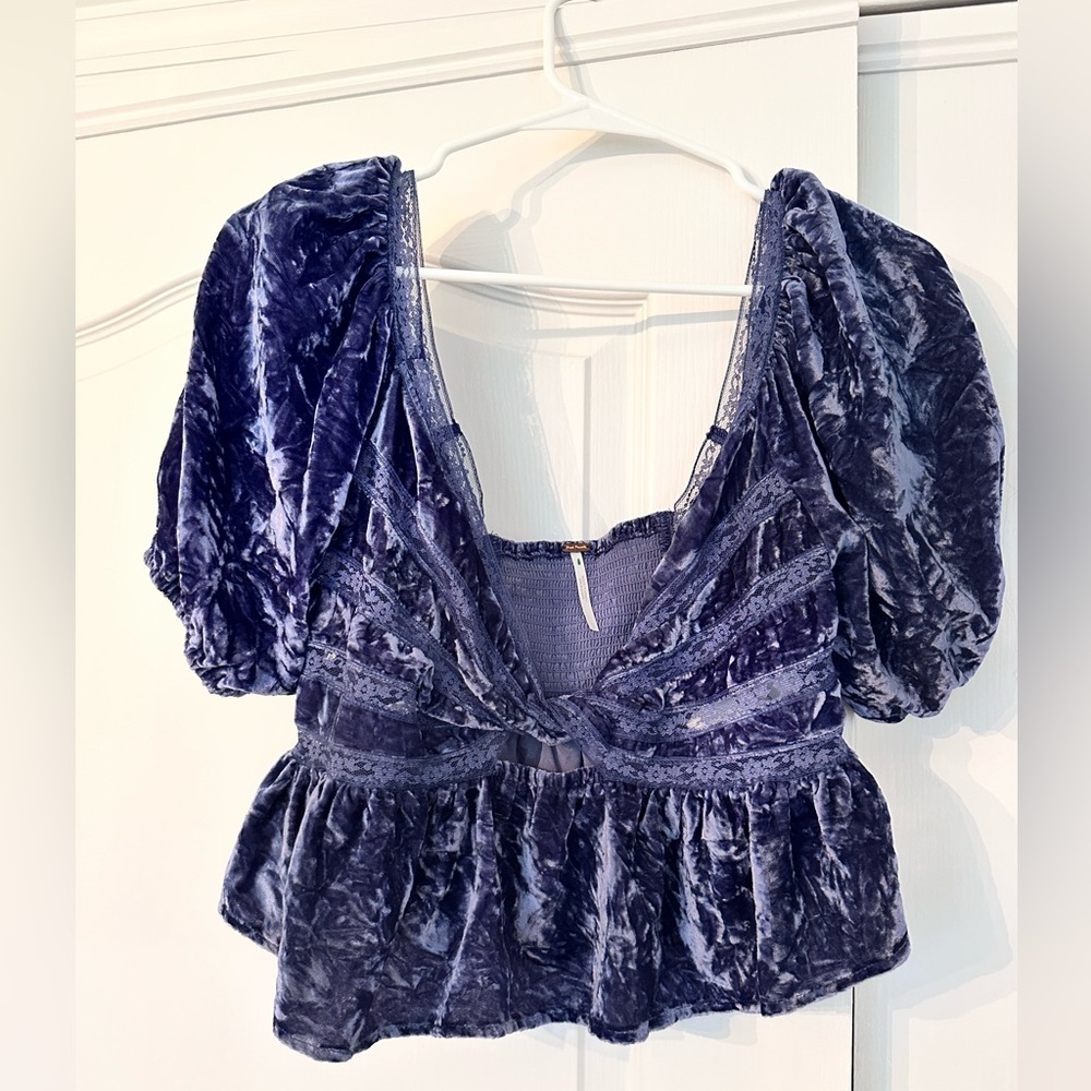 Free People Yours Truly Velvet Top Sz. Small - Picture 4 of 6